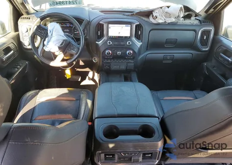 2023 GMC Sierra K3500 At4 z USA, uszkodzony, nr VIN 1GT49VEY9PF131874